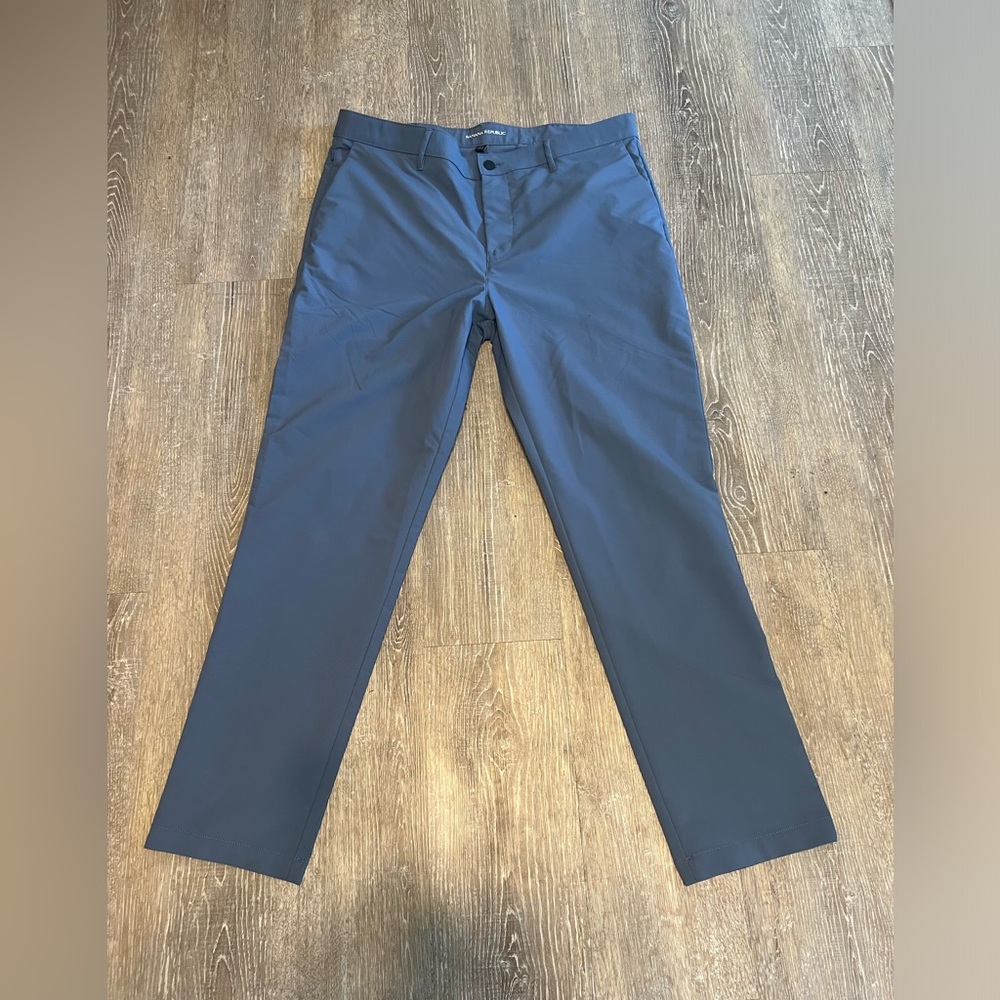 Banana Republic blue Mens Pants size 38x32